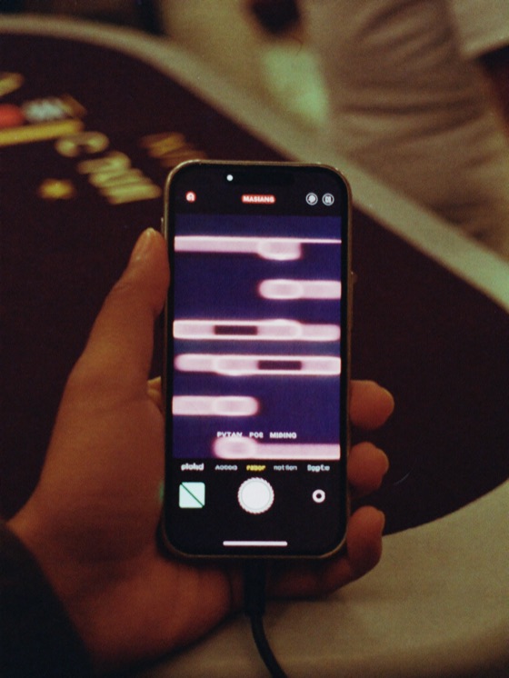 The EZSPIN app at a baccarat table
